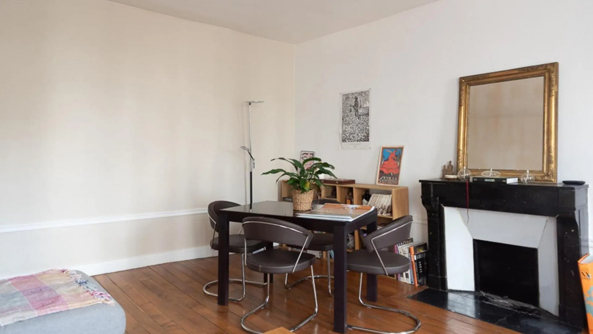 Charming 58 M Love Nest In The Heart Of Apartment *